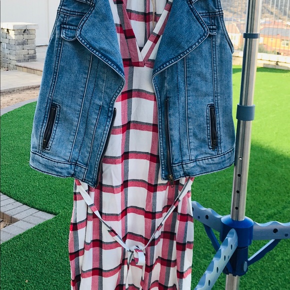 Dress - Picture 4 of 4